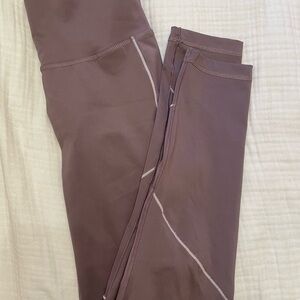 Brown Leggings with White Accents